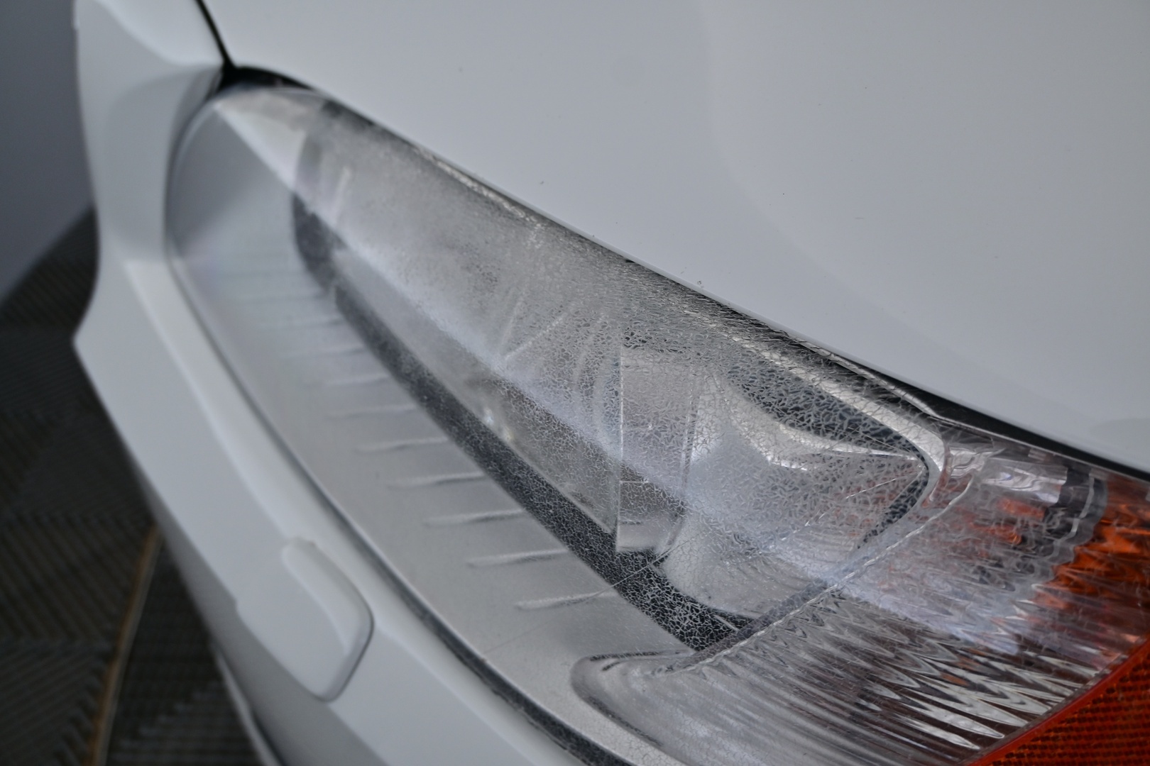 VOLVO V70 2014