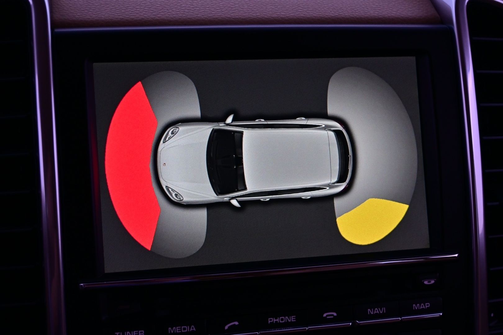 PORSCHE Cayenne 2012