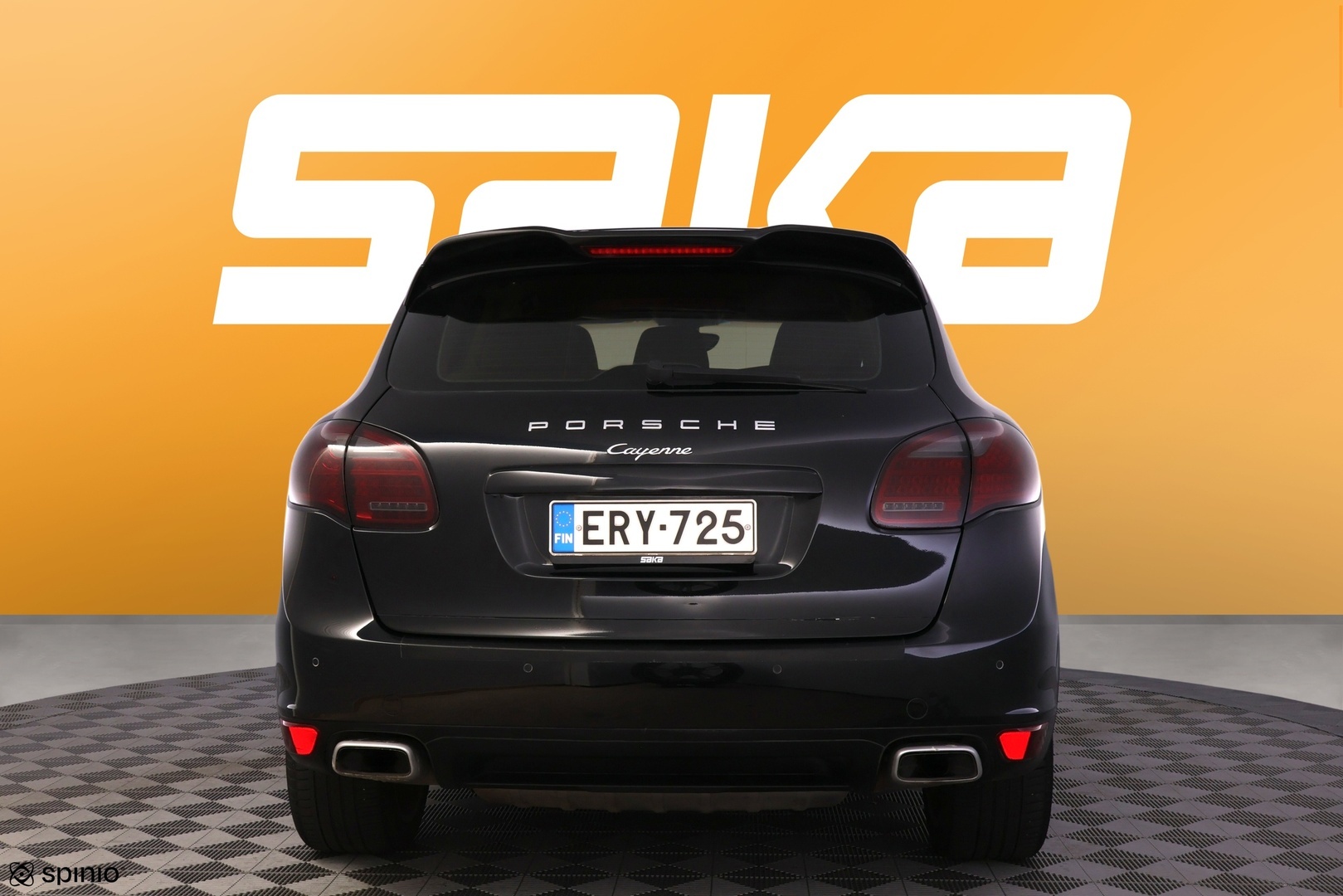 PORSCHE Cayenne 2012