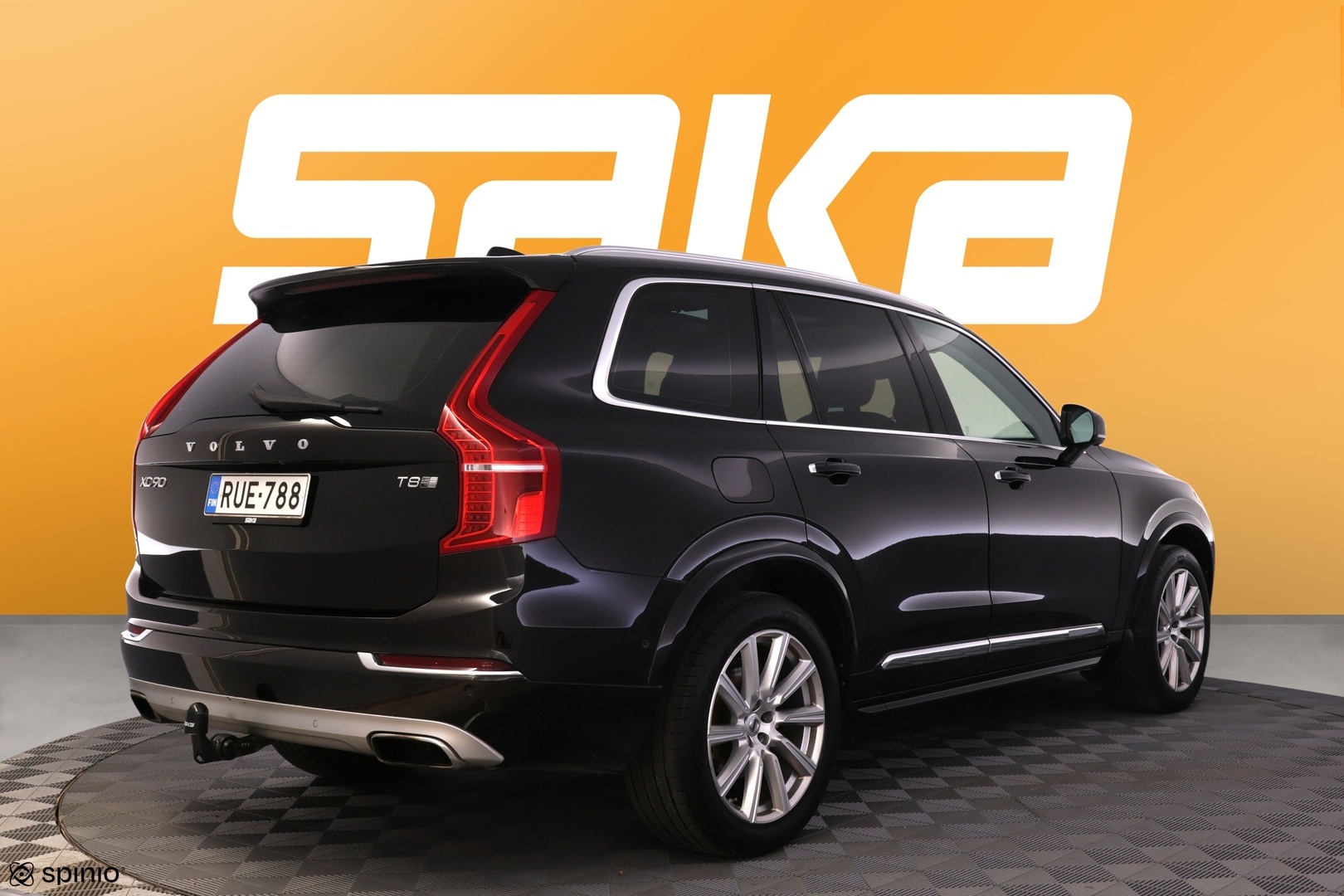 VOLVO XC90 2016