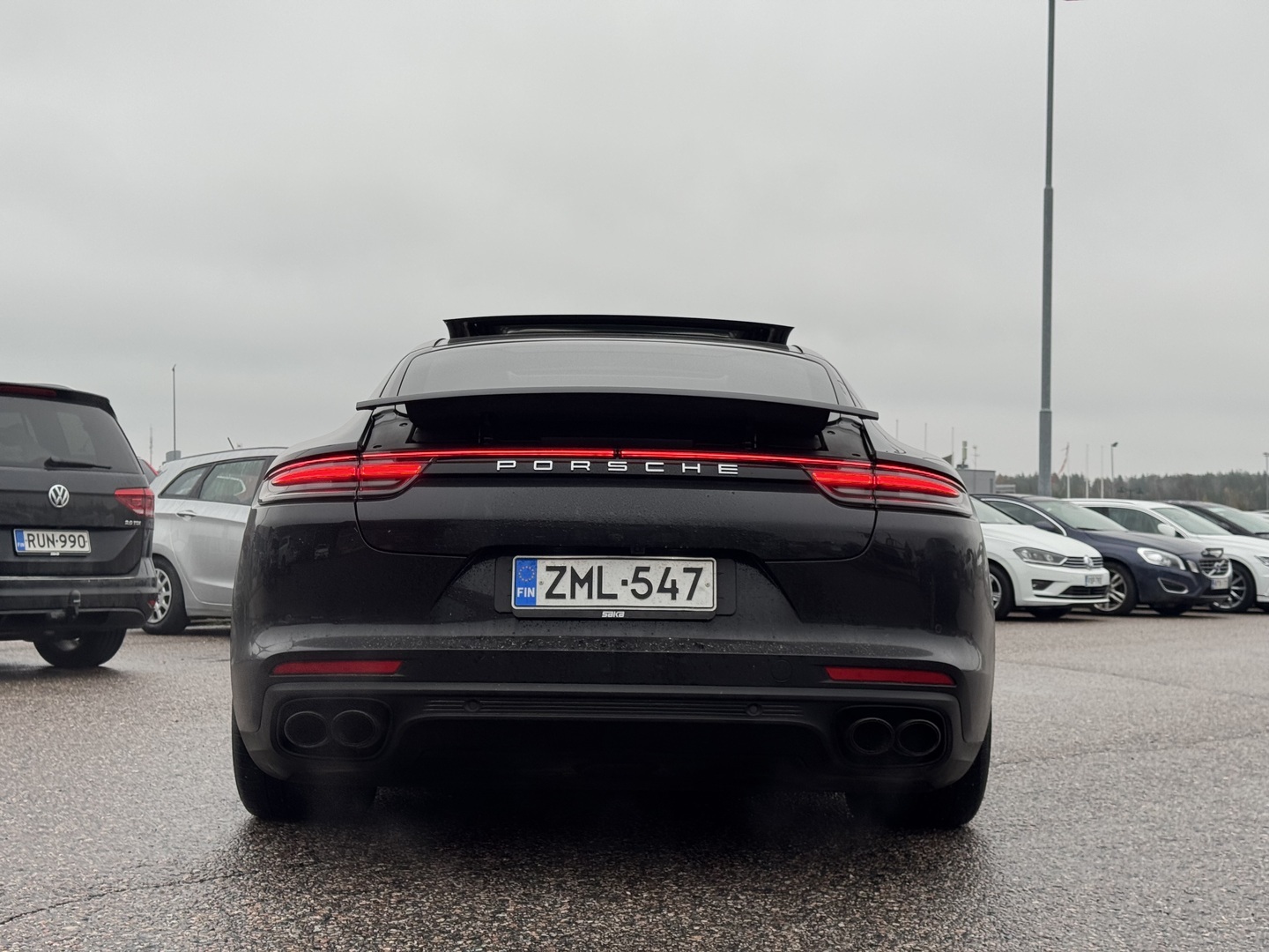 PORSCHE Panamera 2018