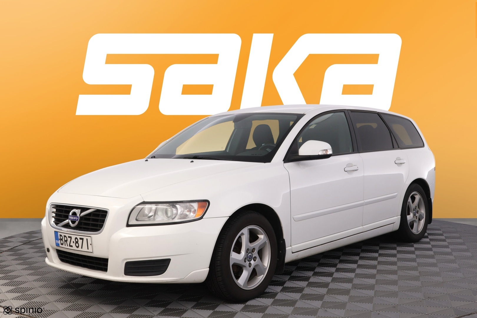 VOLVO V50 2011