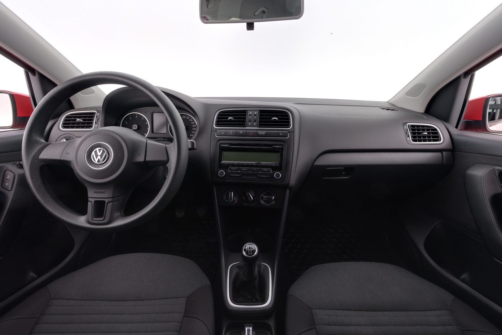 VOLKSWAGEN Polo 2011