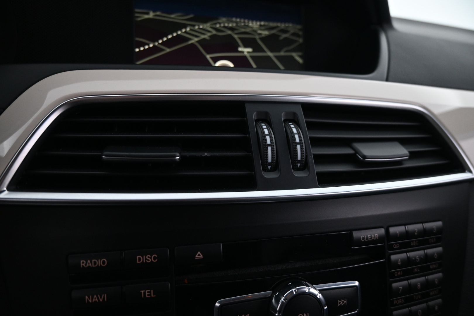MERCEDES-BENZ C 2012