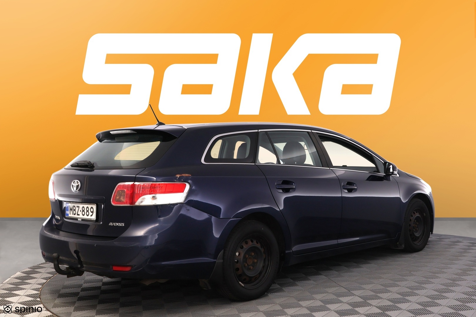 TOYOTA Avensis 2010