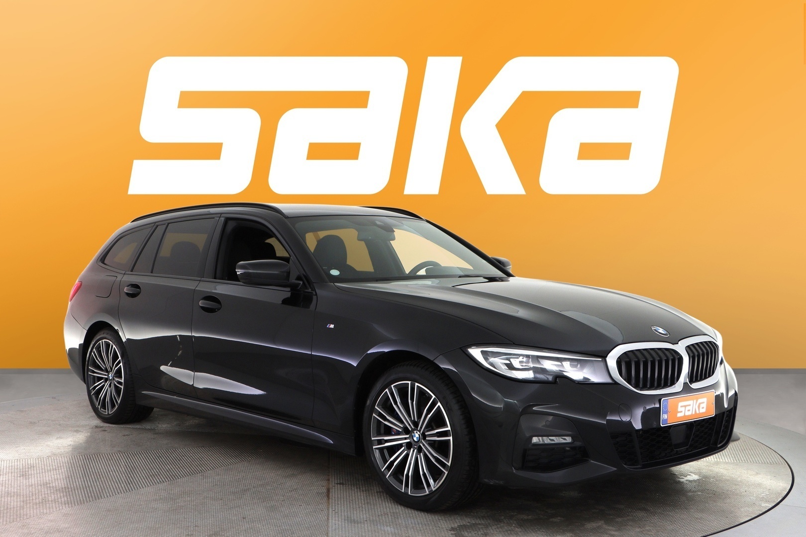 BMW 330 2021