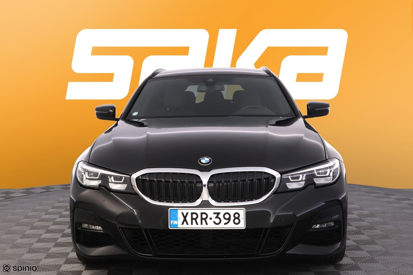 BMW 330 2021