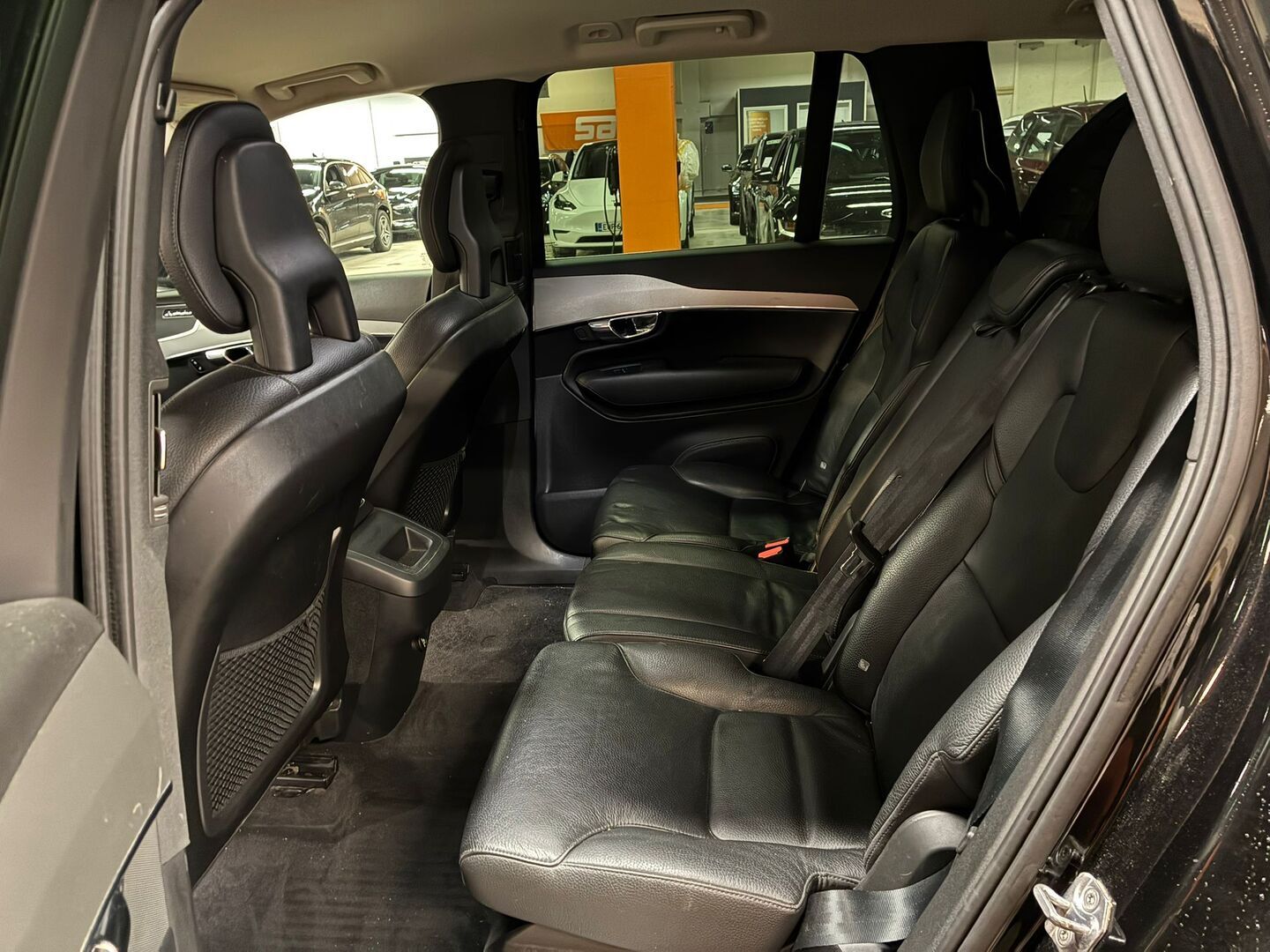 VOLVO XC90 2016