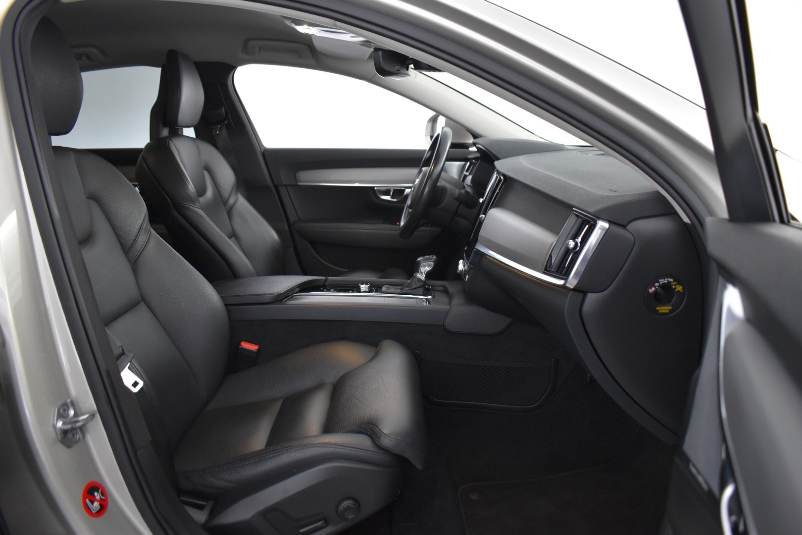 VOLVO S90 2017