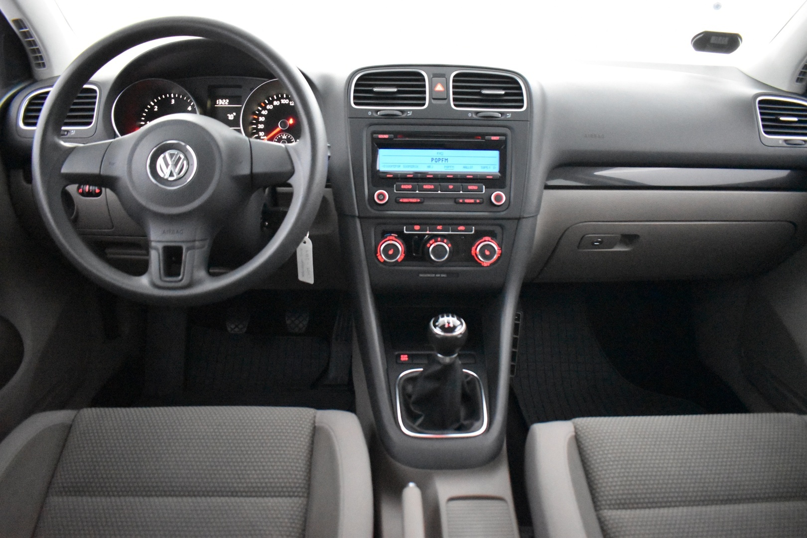 VOLKSWAGEN Golf 2010