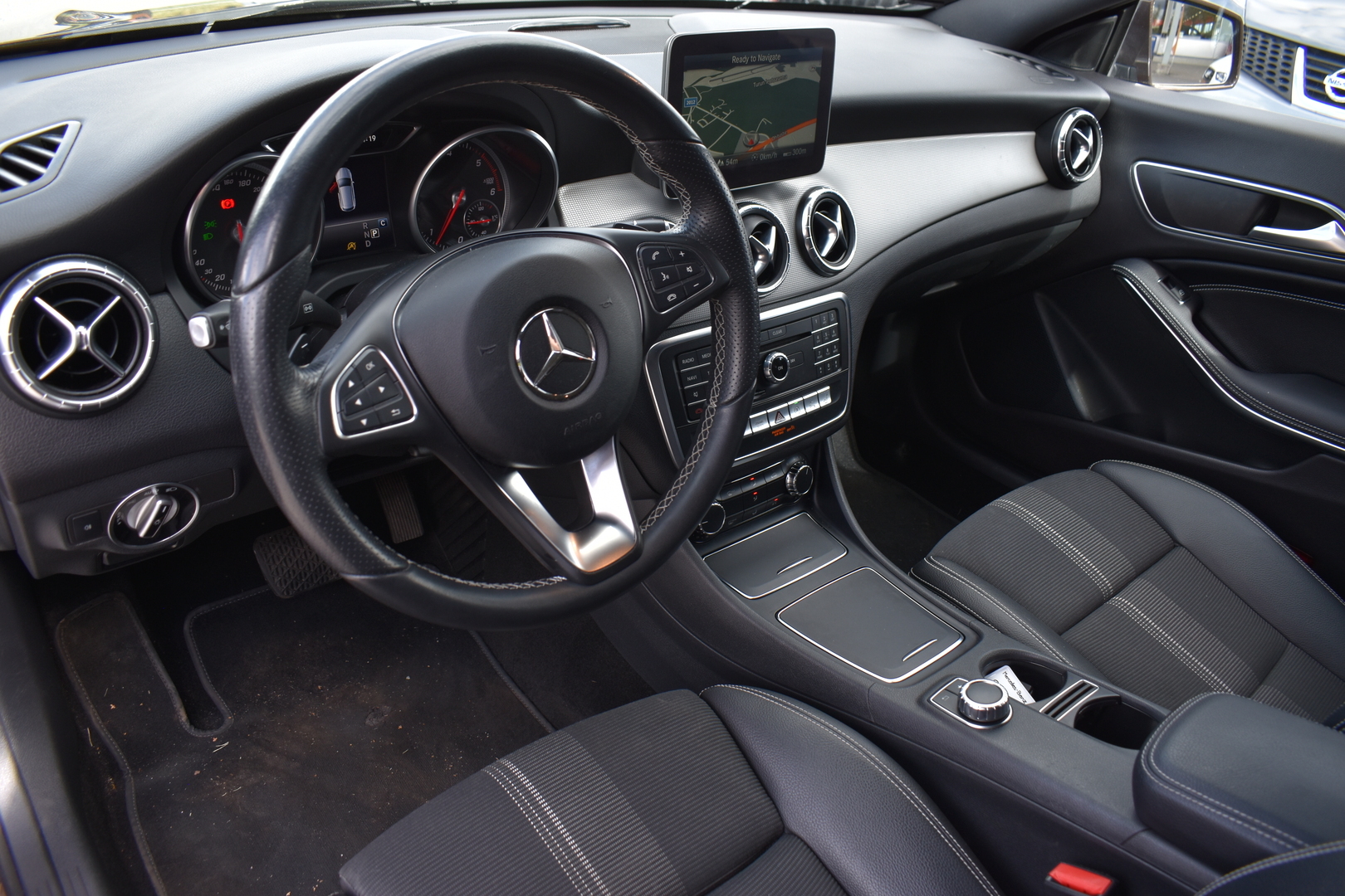 MERCEDES-BENZ CLA 2018