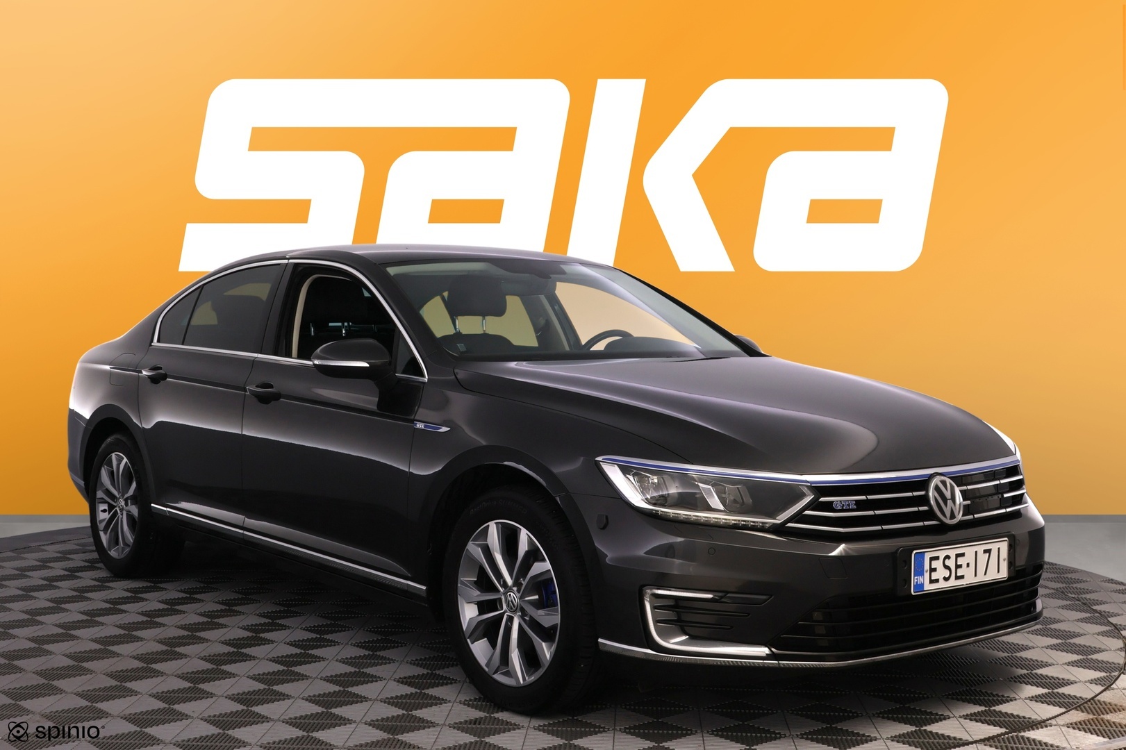 VOLKSWAGEN Passat 2018
