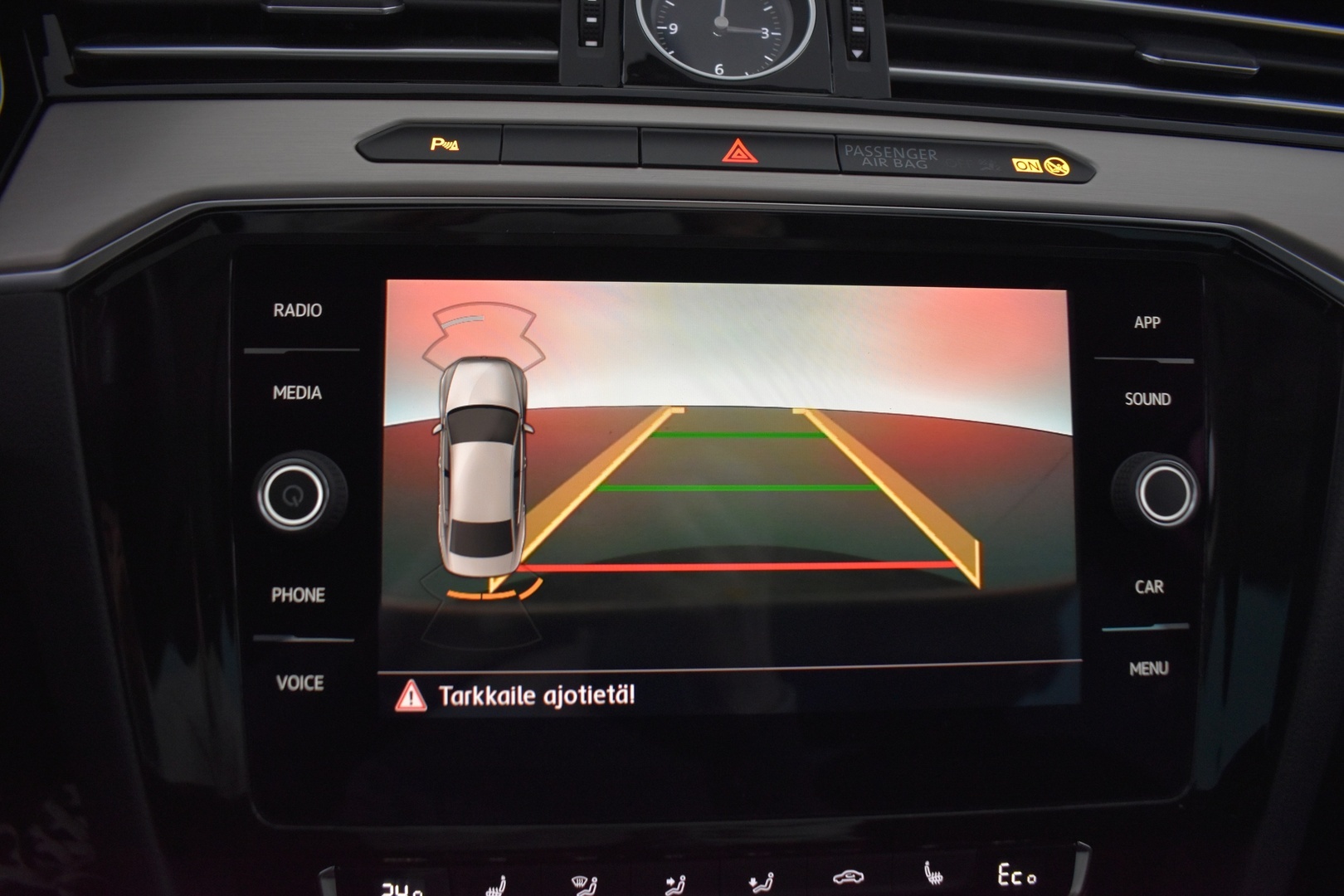 VOLKSWAGEN Passat 2018
