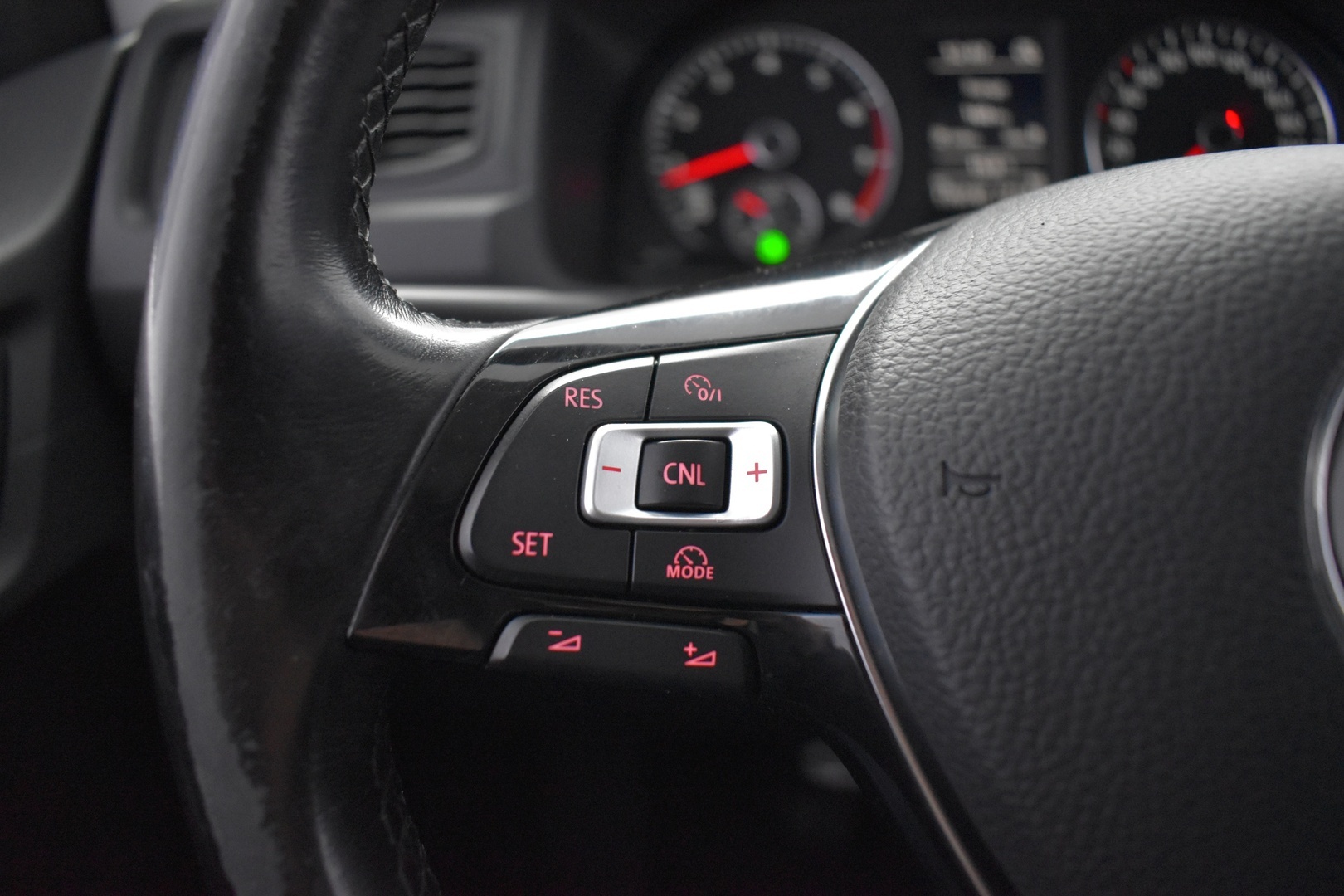 VOLKSWAGEN Caddy 2017