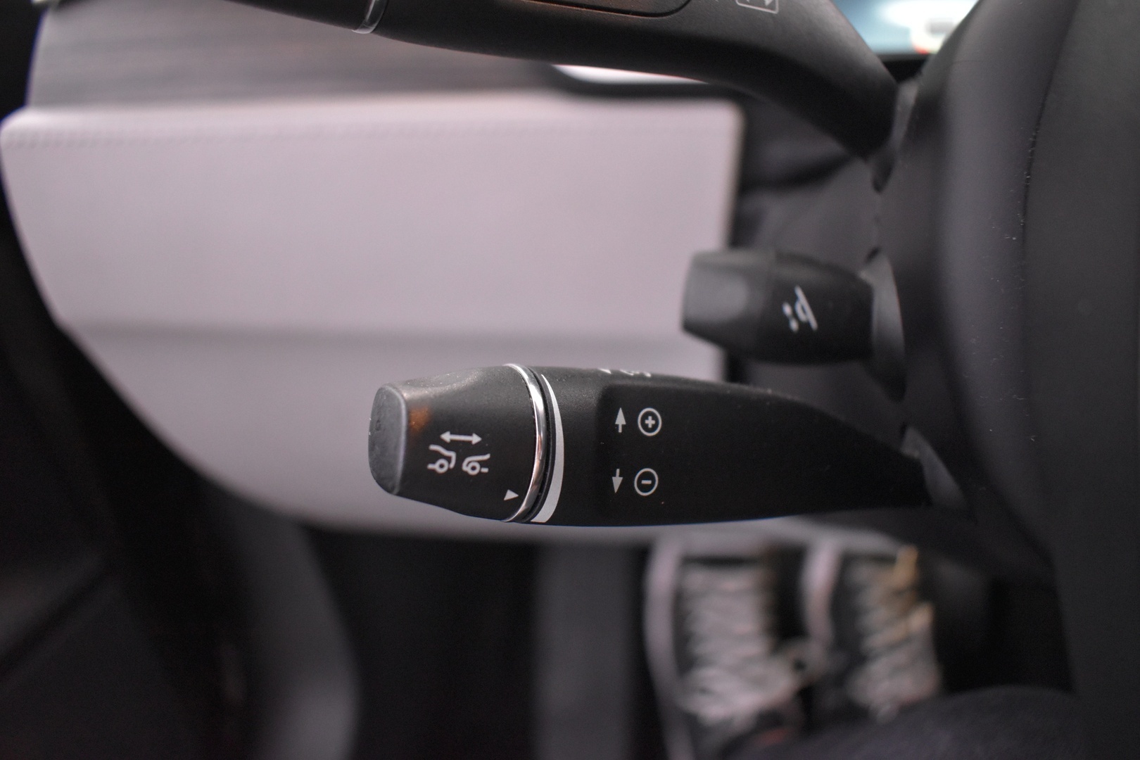 TESLA Model S 2016
