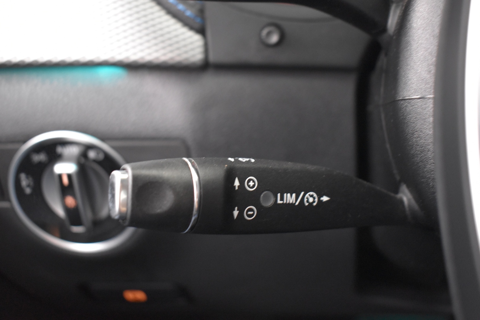 MERCEDES-BENZ B 2015