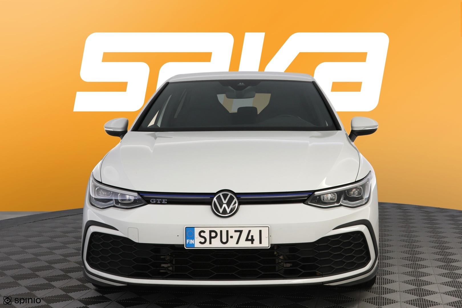 VOLKSWAGEN Golf 2021