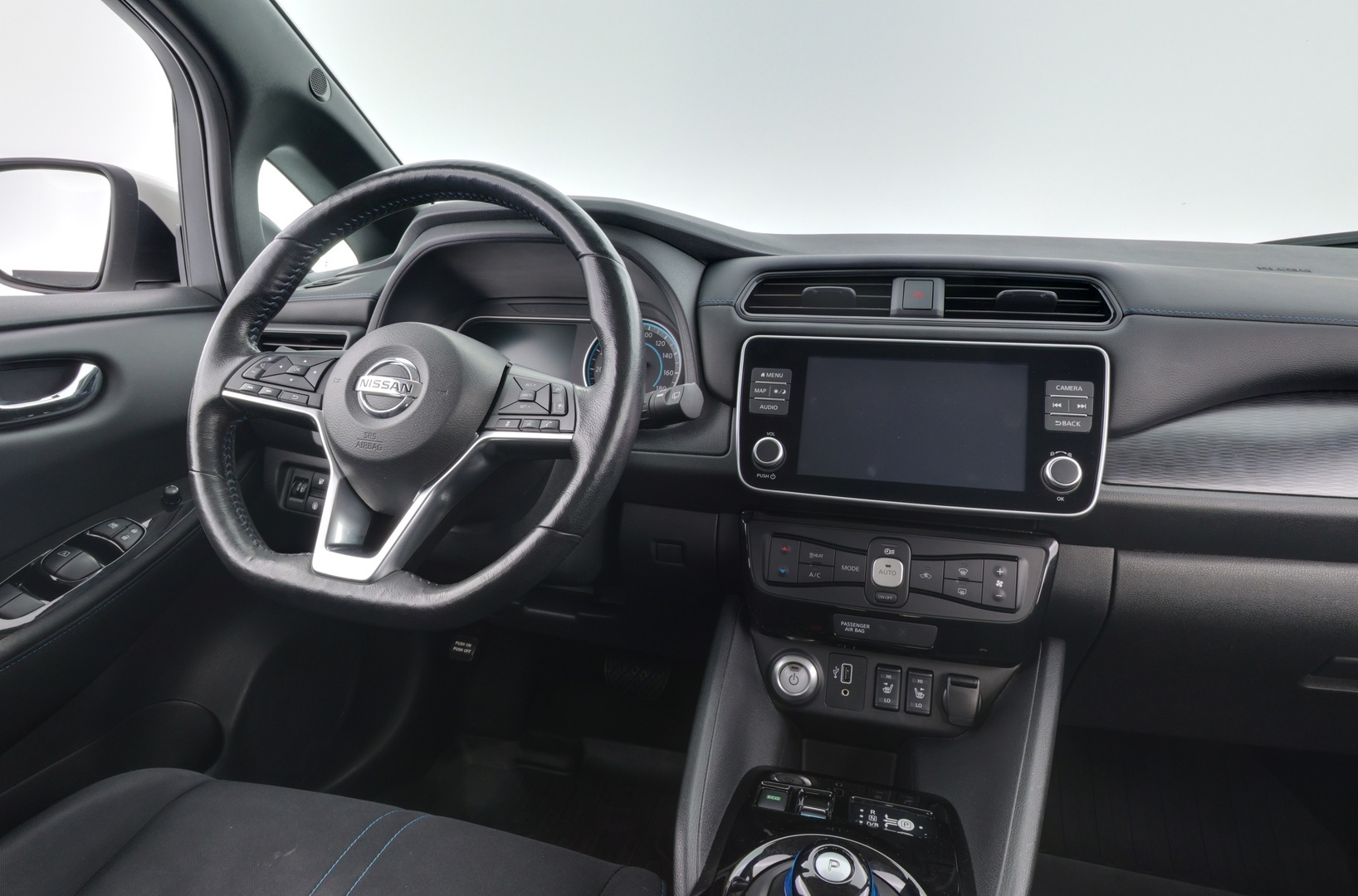 NISSAN Leaf 2020