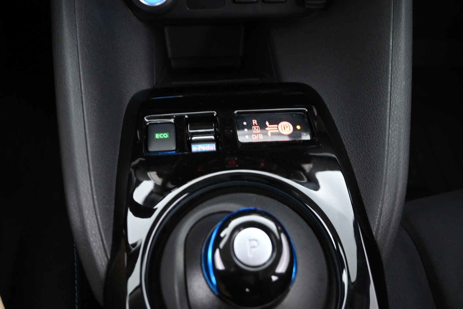 NISSAN Leaf 2020