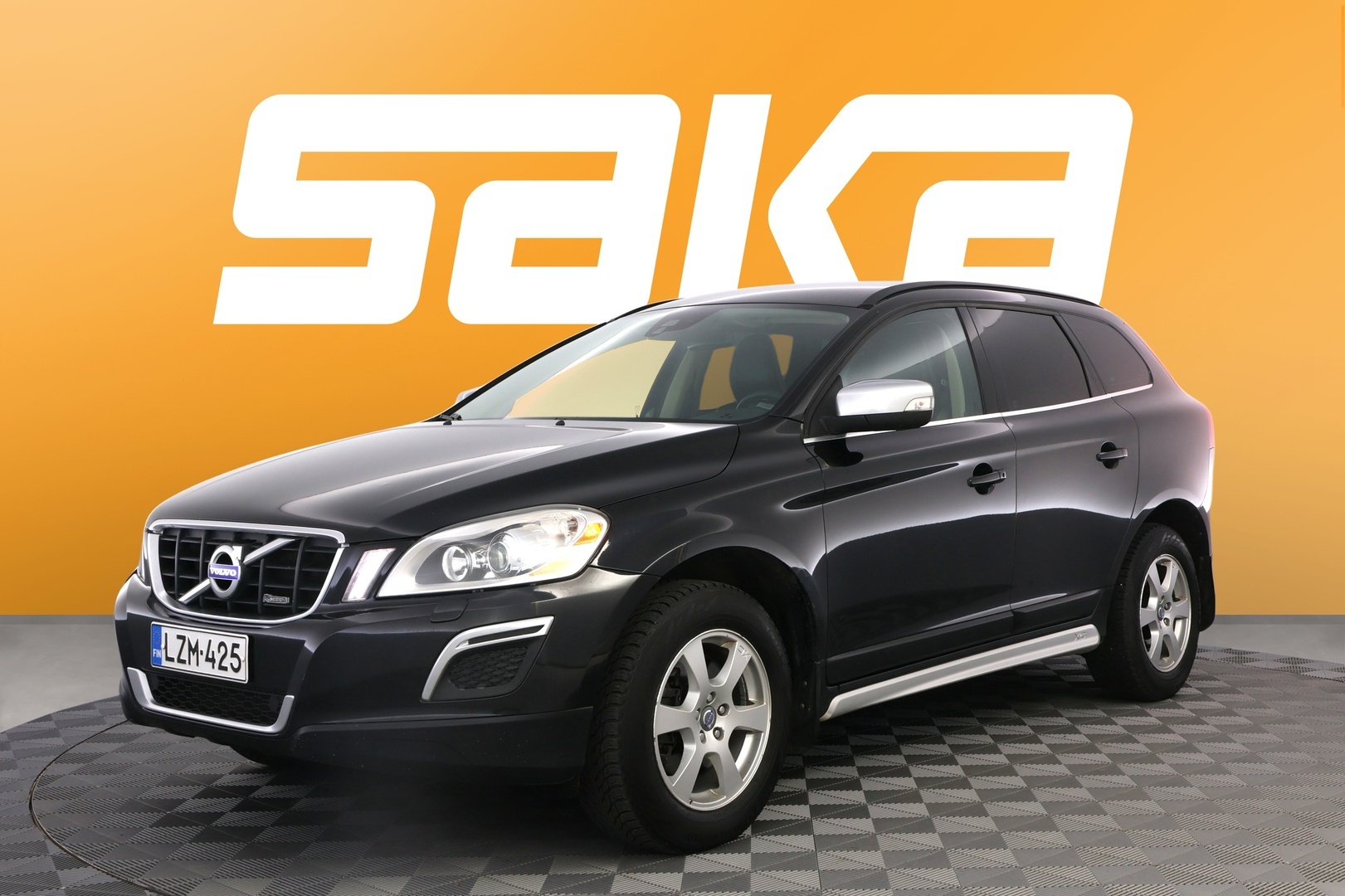 VOLVO XC60 2012