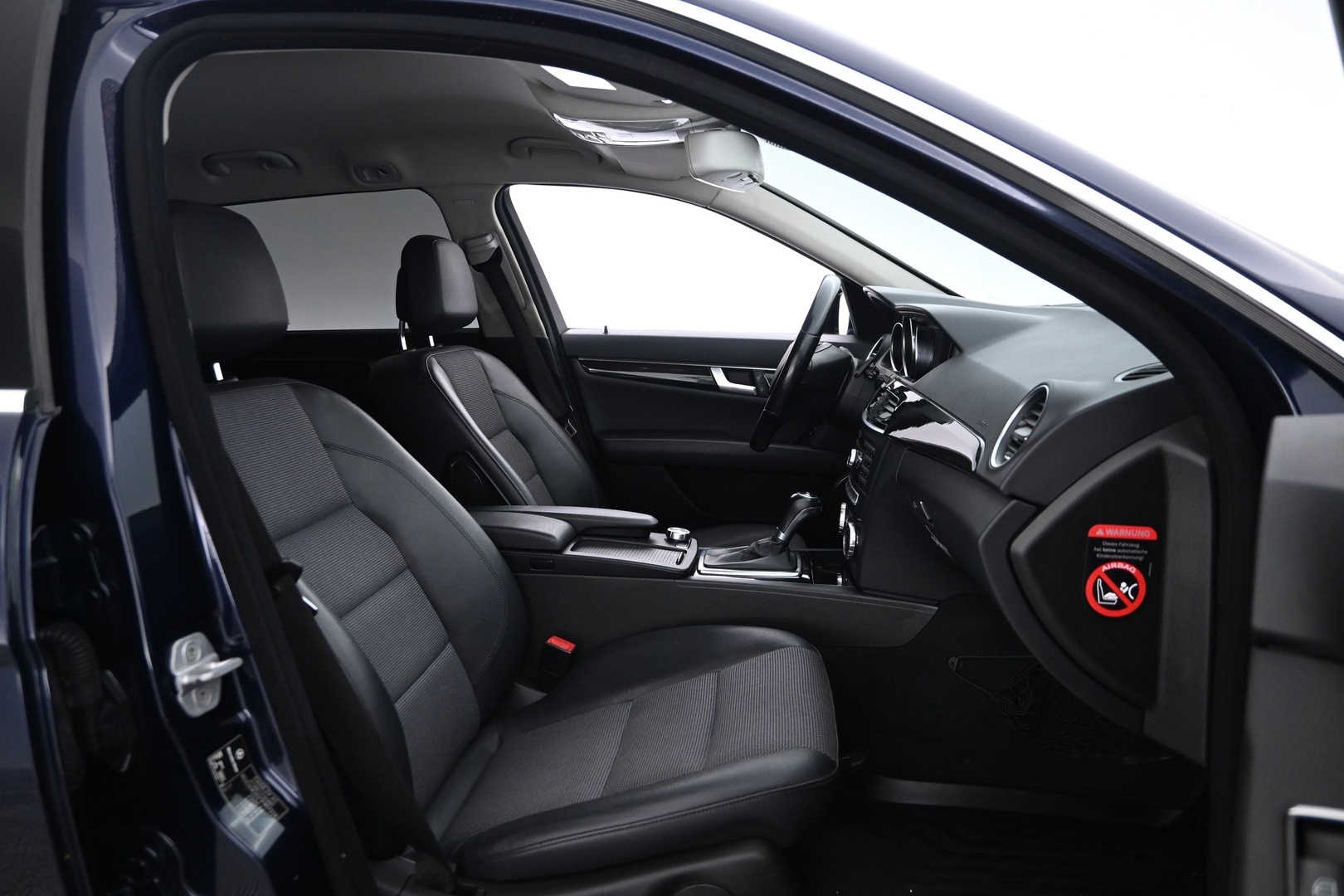 MERCEDES-BENZ C 2012