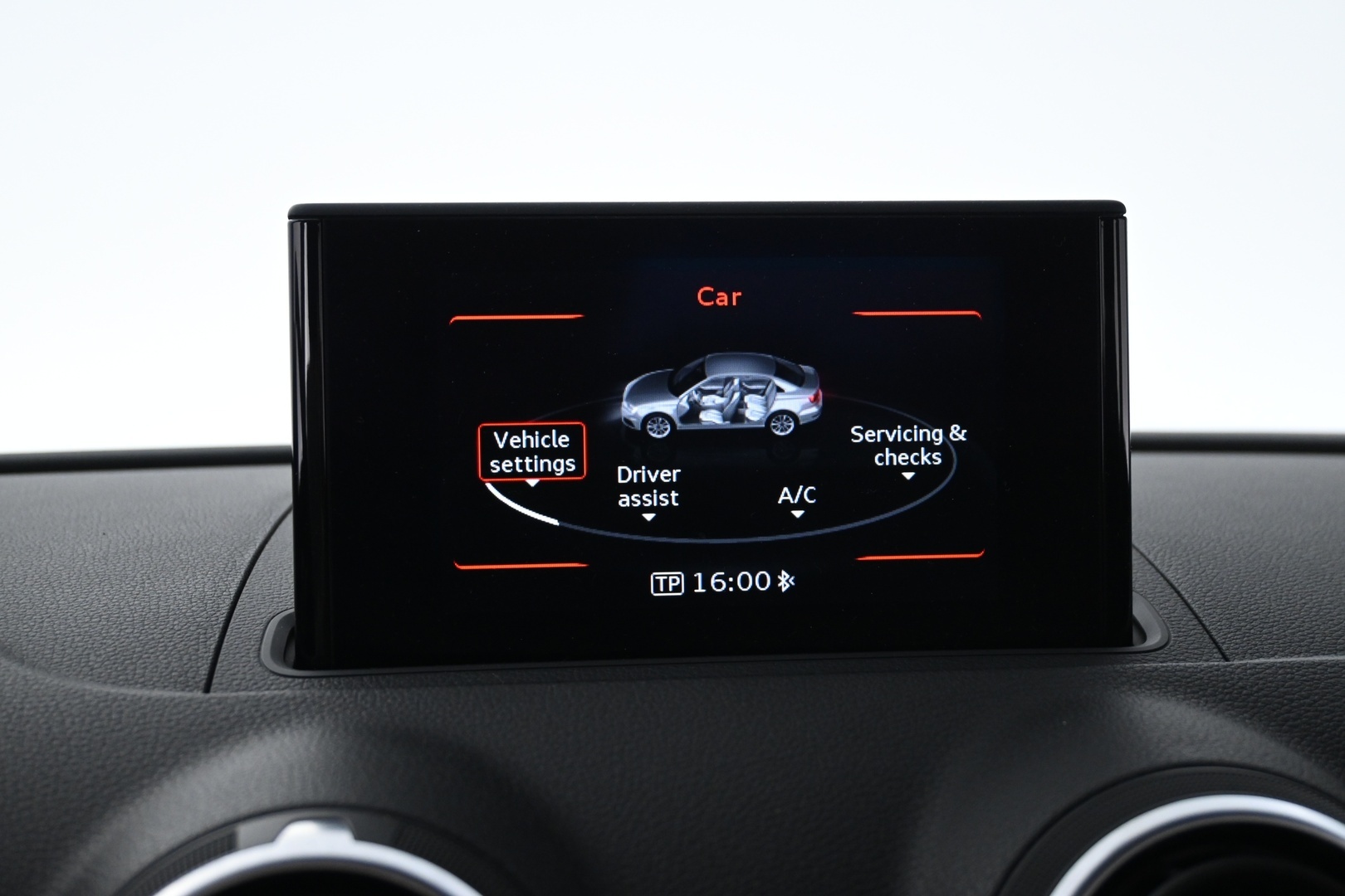 AUDI A3 2015