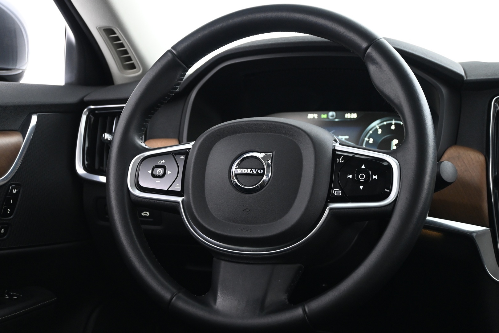 VOLVO S90 2018