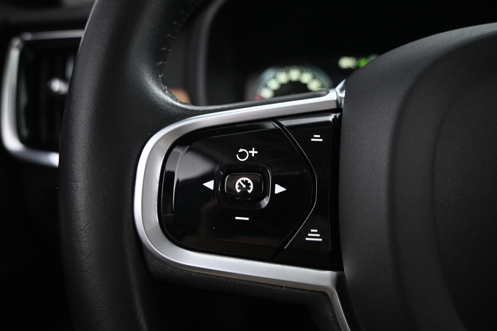 VOLVO S90 2018