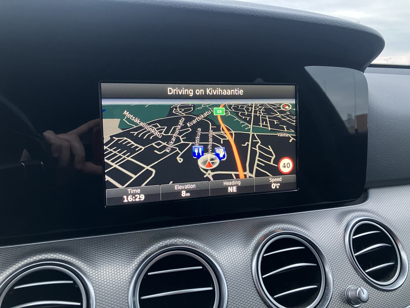 MERCEDES-BENZ E 2017