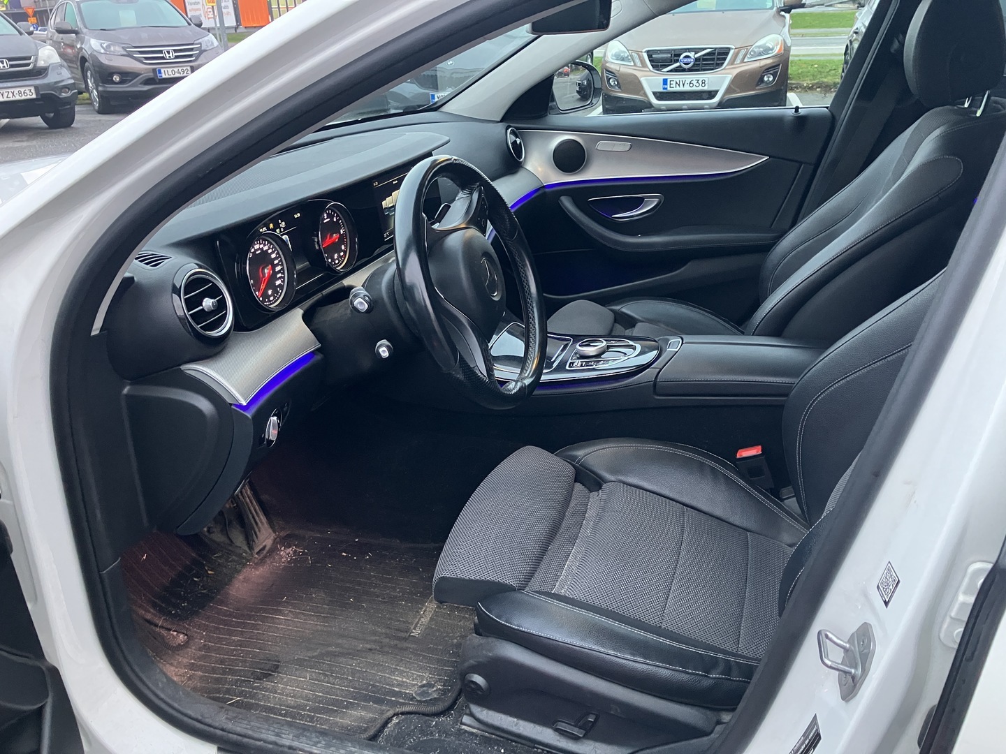 MERCEDES-BENZ E 2017