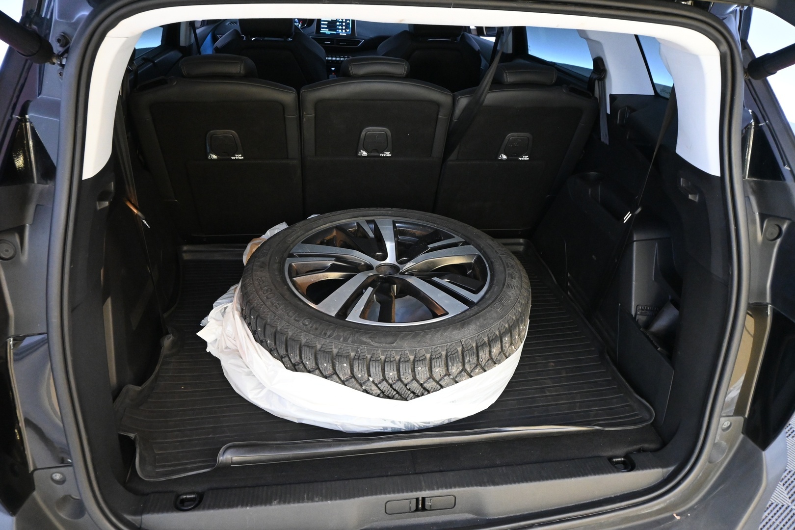 PEUGEOT 5008 2019