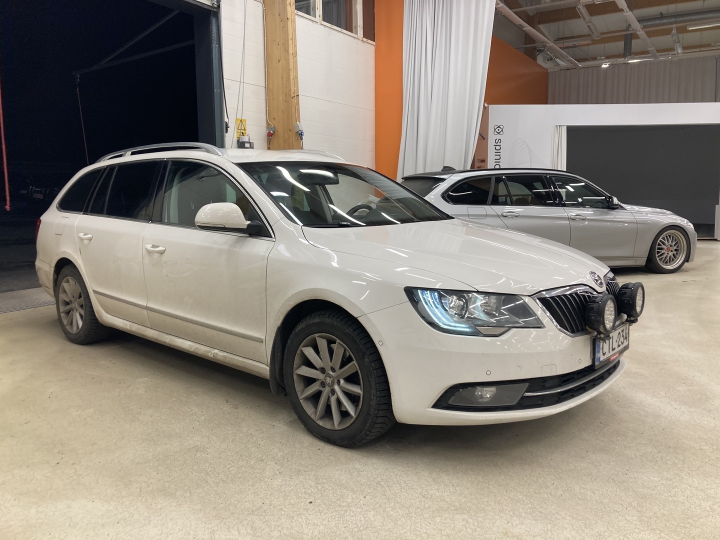 SKODA Superb 2015
