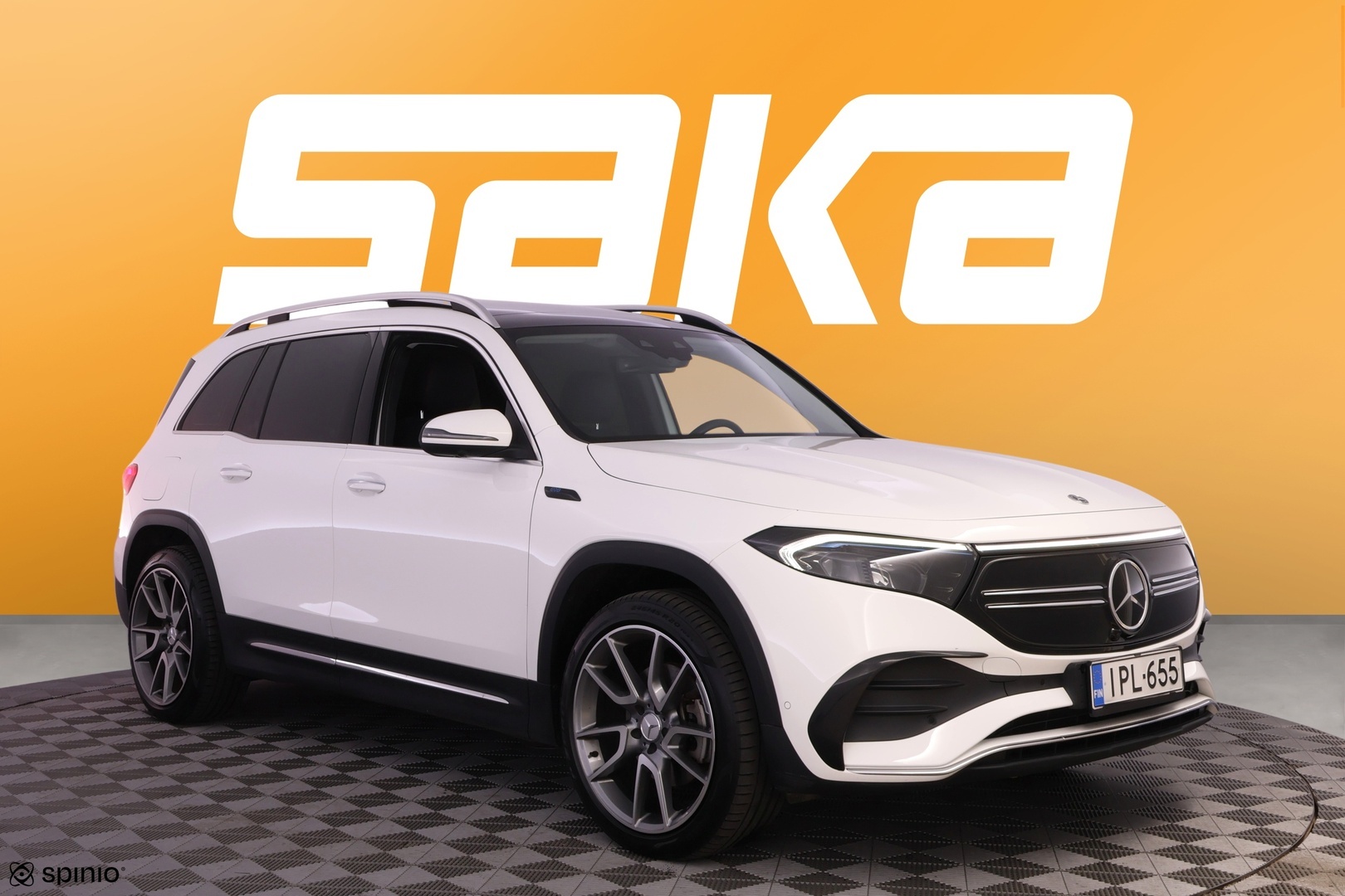 MERCEDES-BENZ EQB 2022