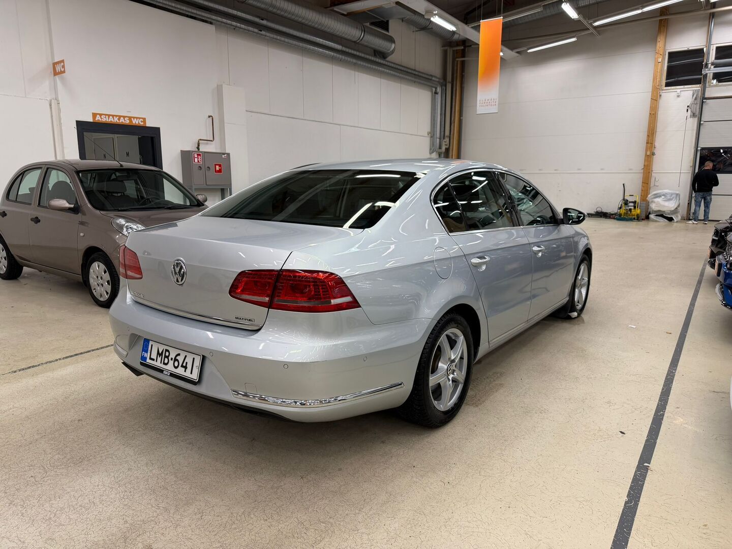 VOLKSWAGEN Passat 2013