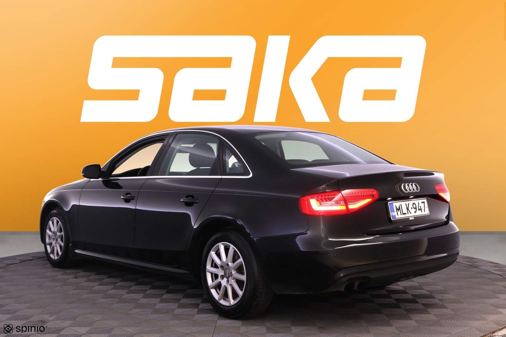 AUDI A4 2013