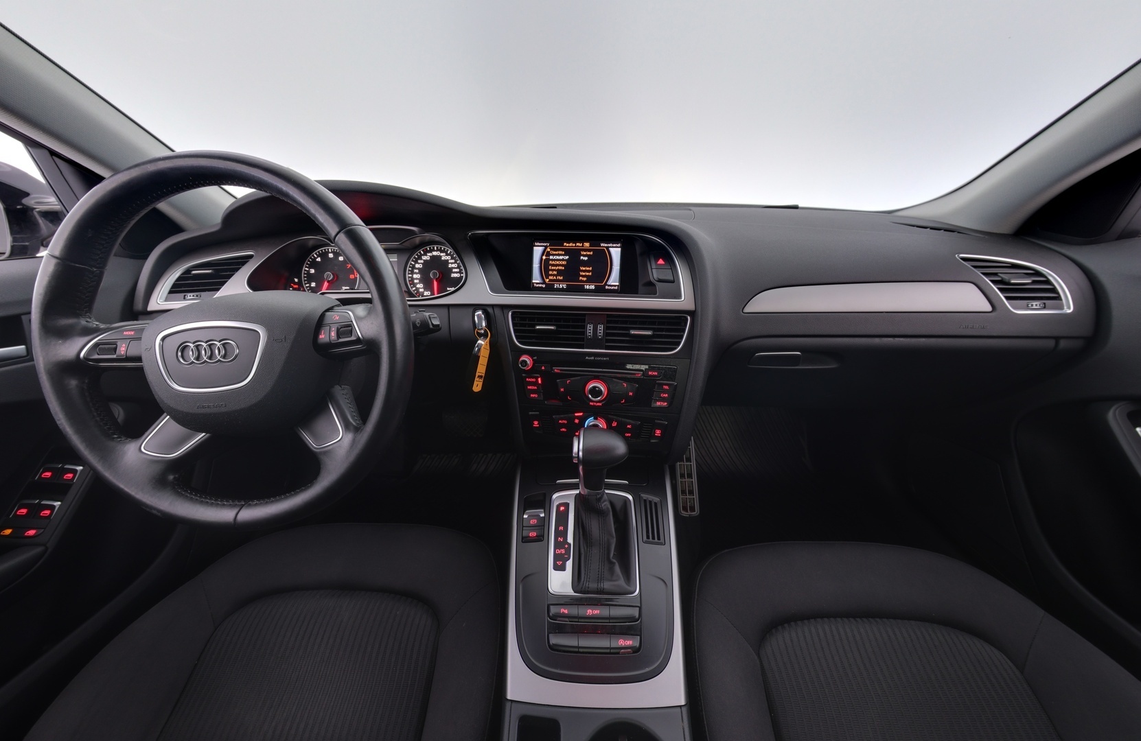 AUDI A4 2013