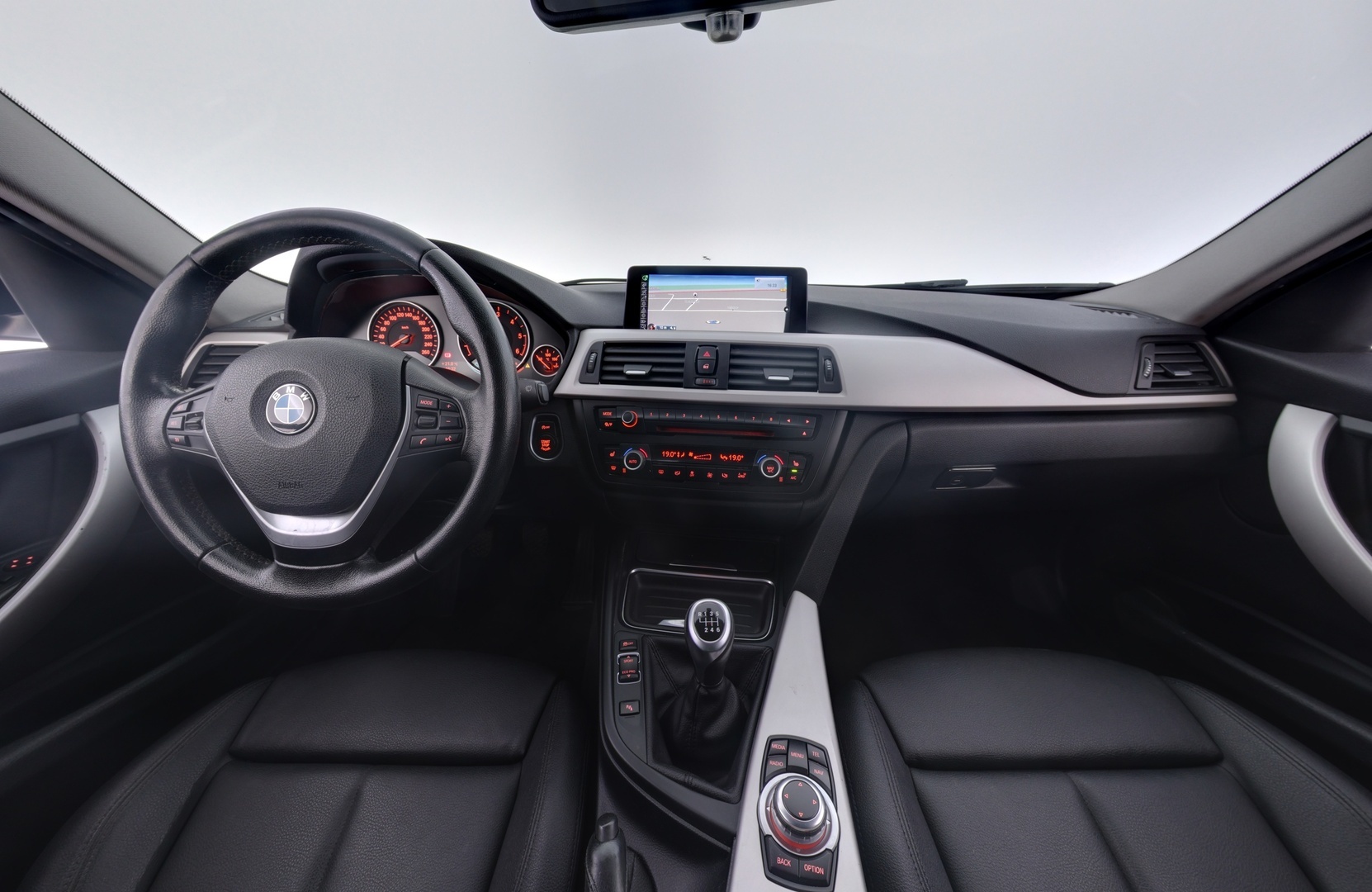 BMW 316 2013