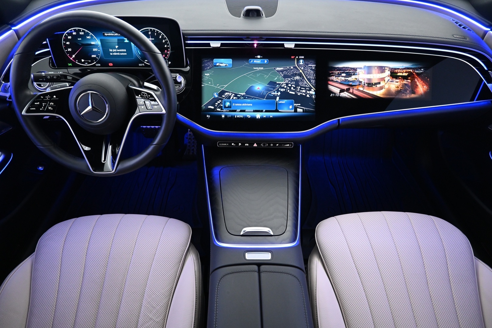 MERCEDES-BENZ E 2025