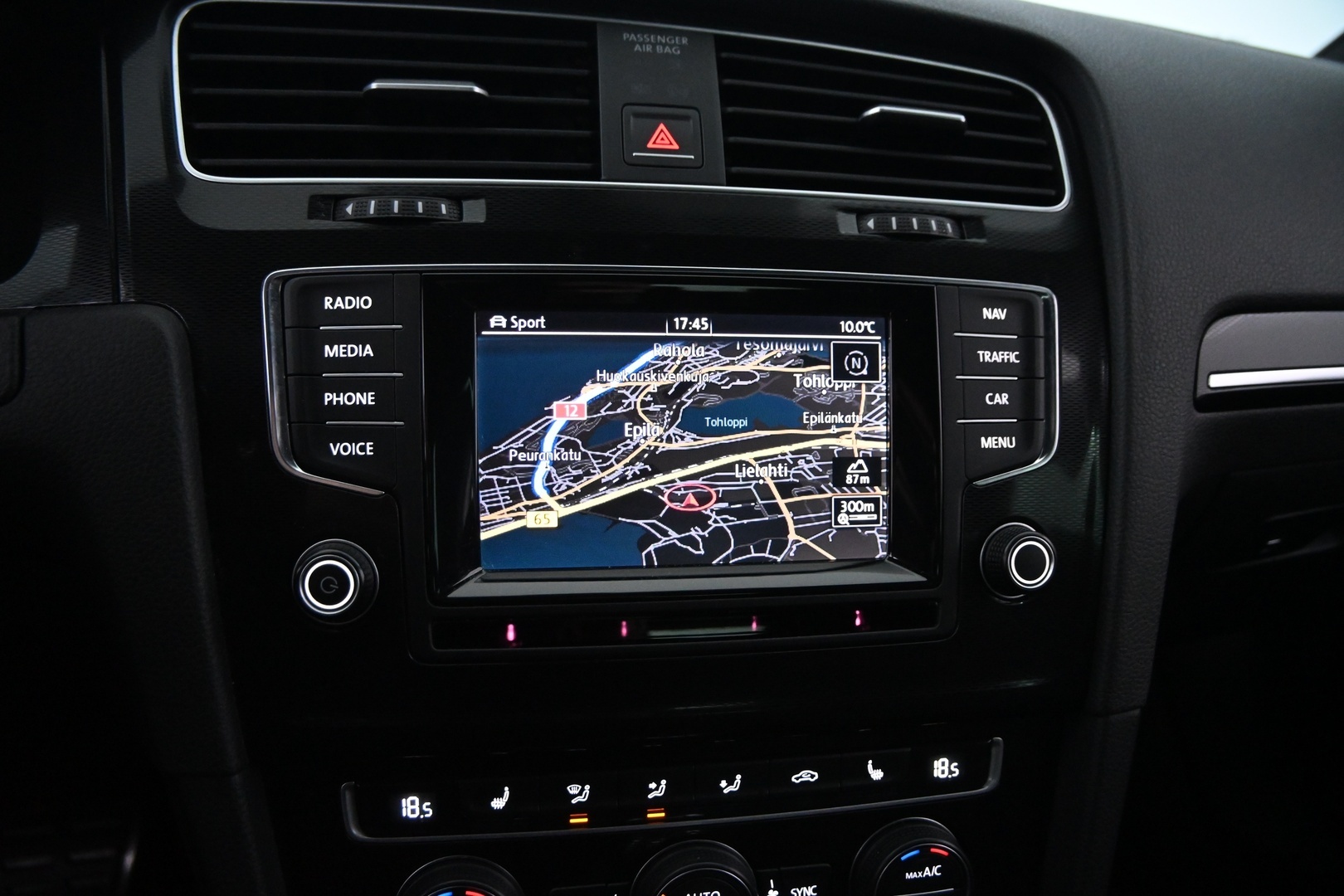 VOLKSWAGEN Golf 2014