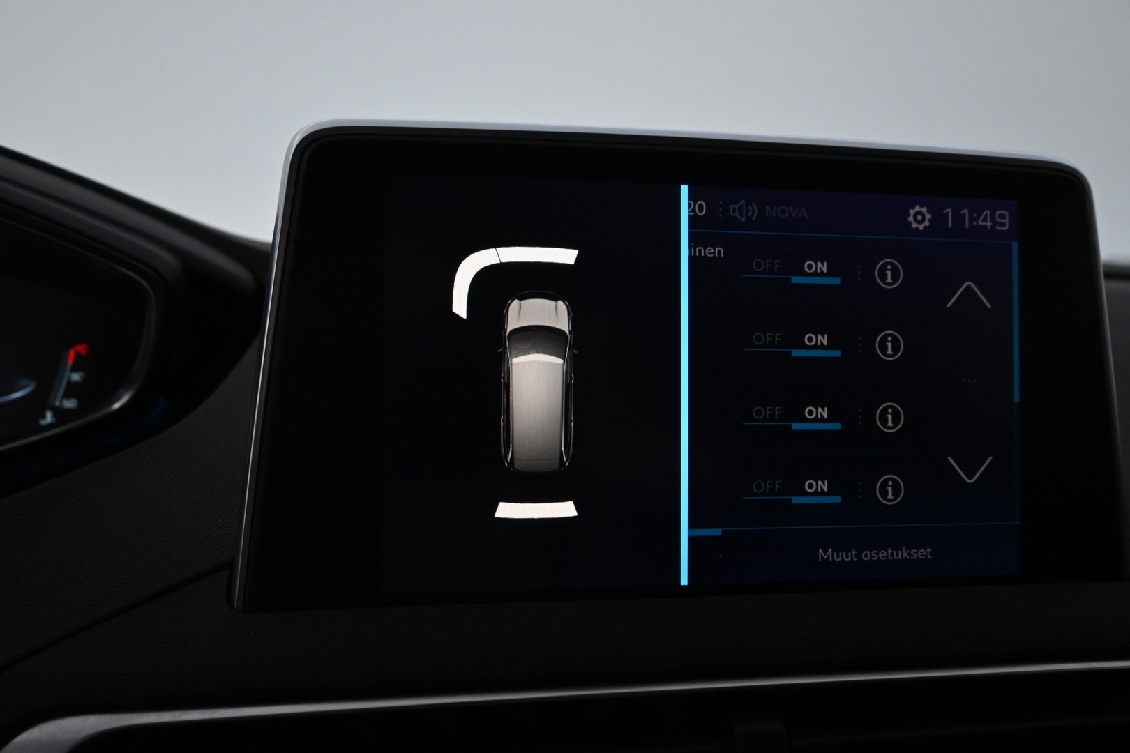 PEUGEOT 5008 2018