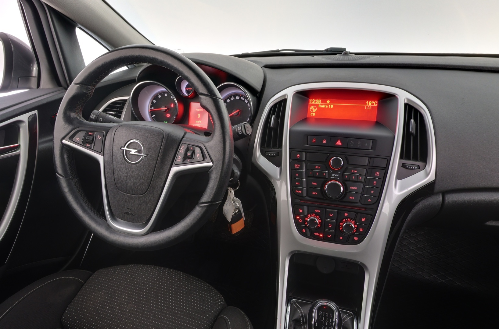 OPEL Astra 2012