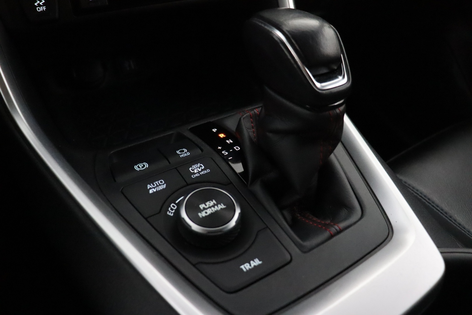 TOYOTA RAV4 Plug-in 2023
