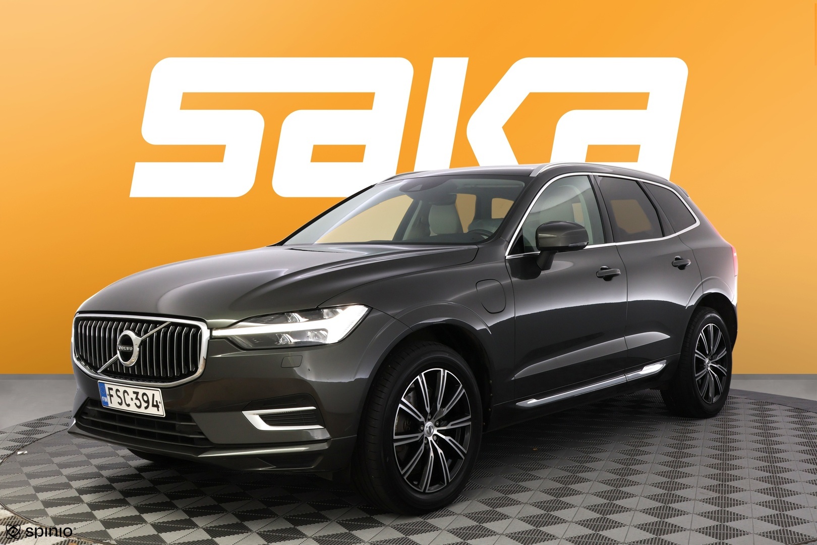 VOLVO XC60 2021