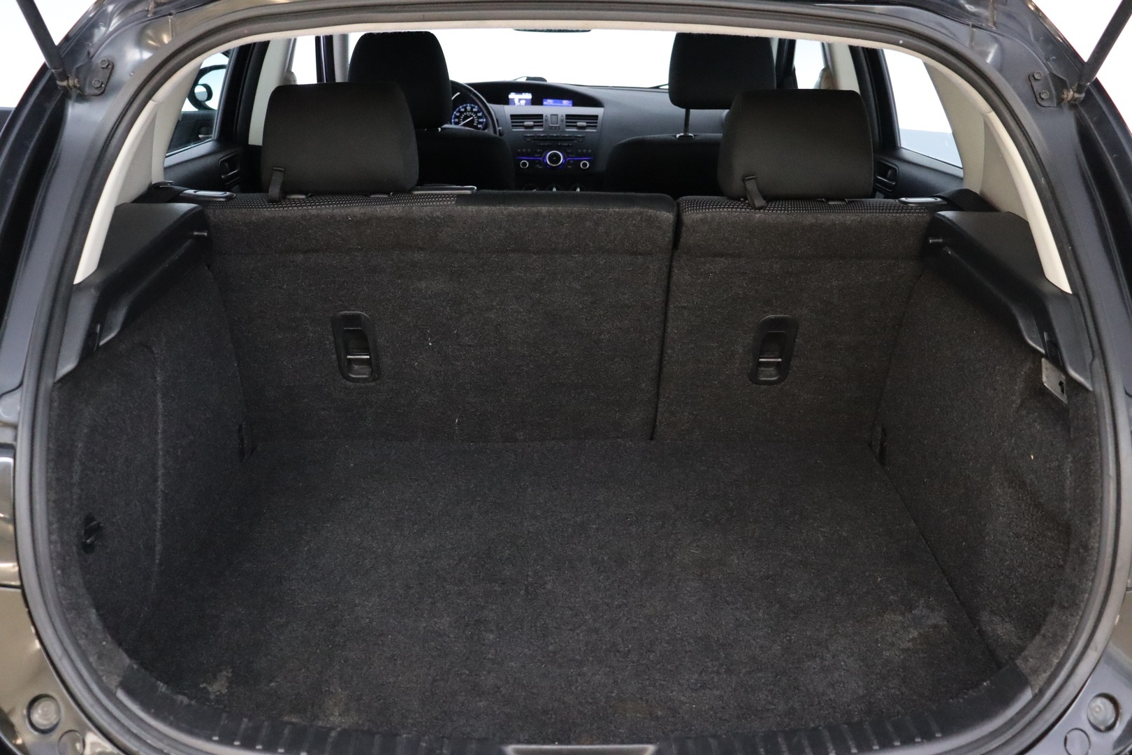 MAZDA 3 2012