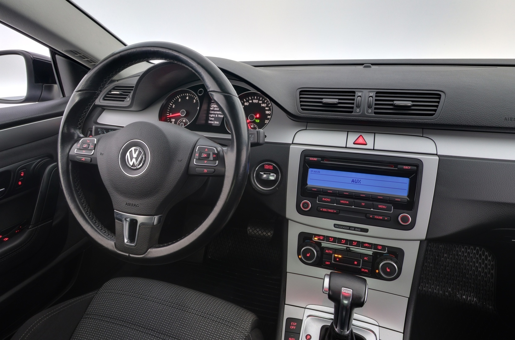 VOLKSWAGEN Passat CC 2010