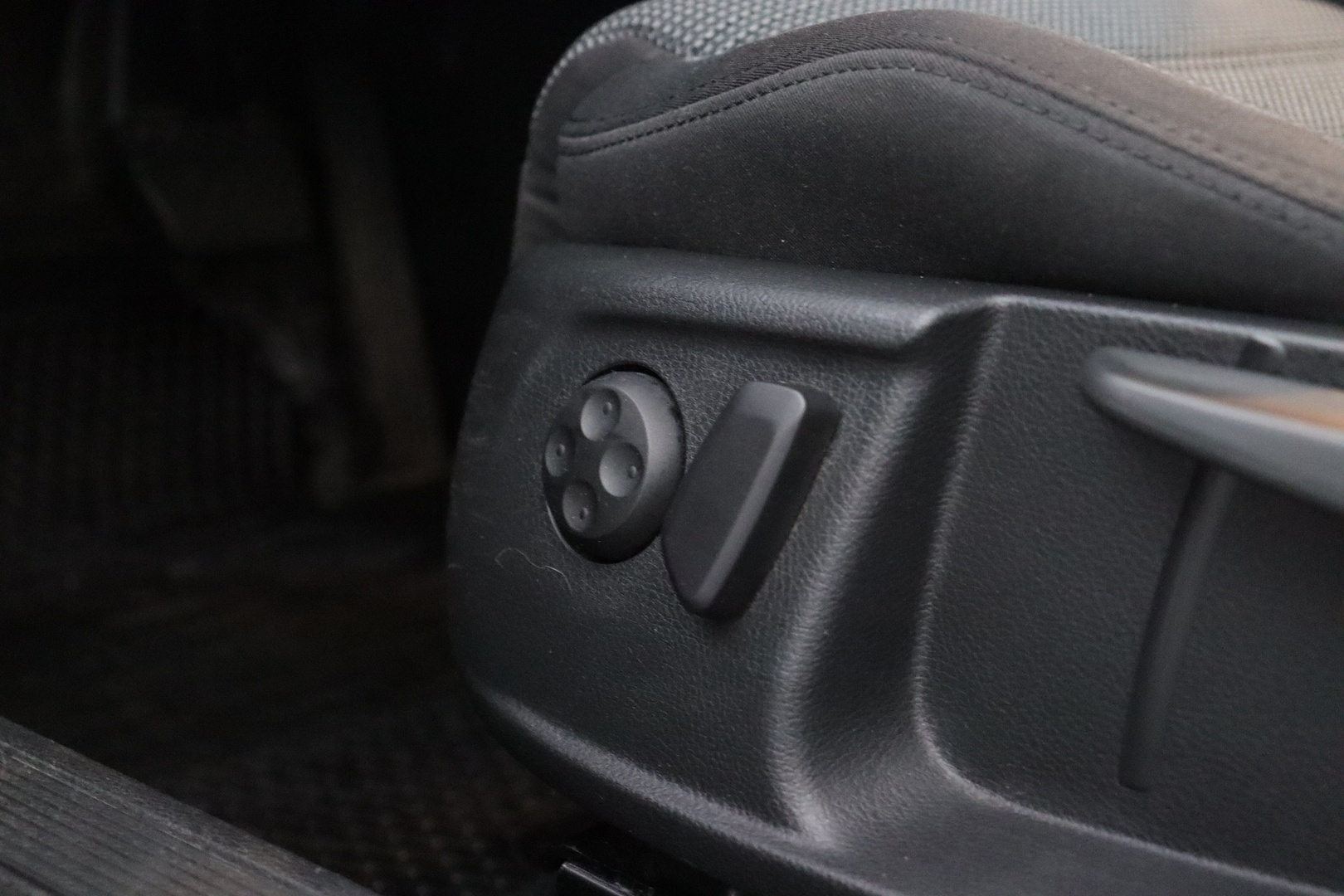 VOLKSWAGEN Passat CC 2010