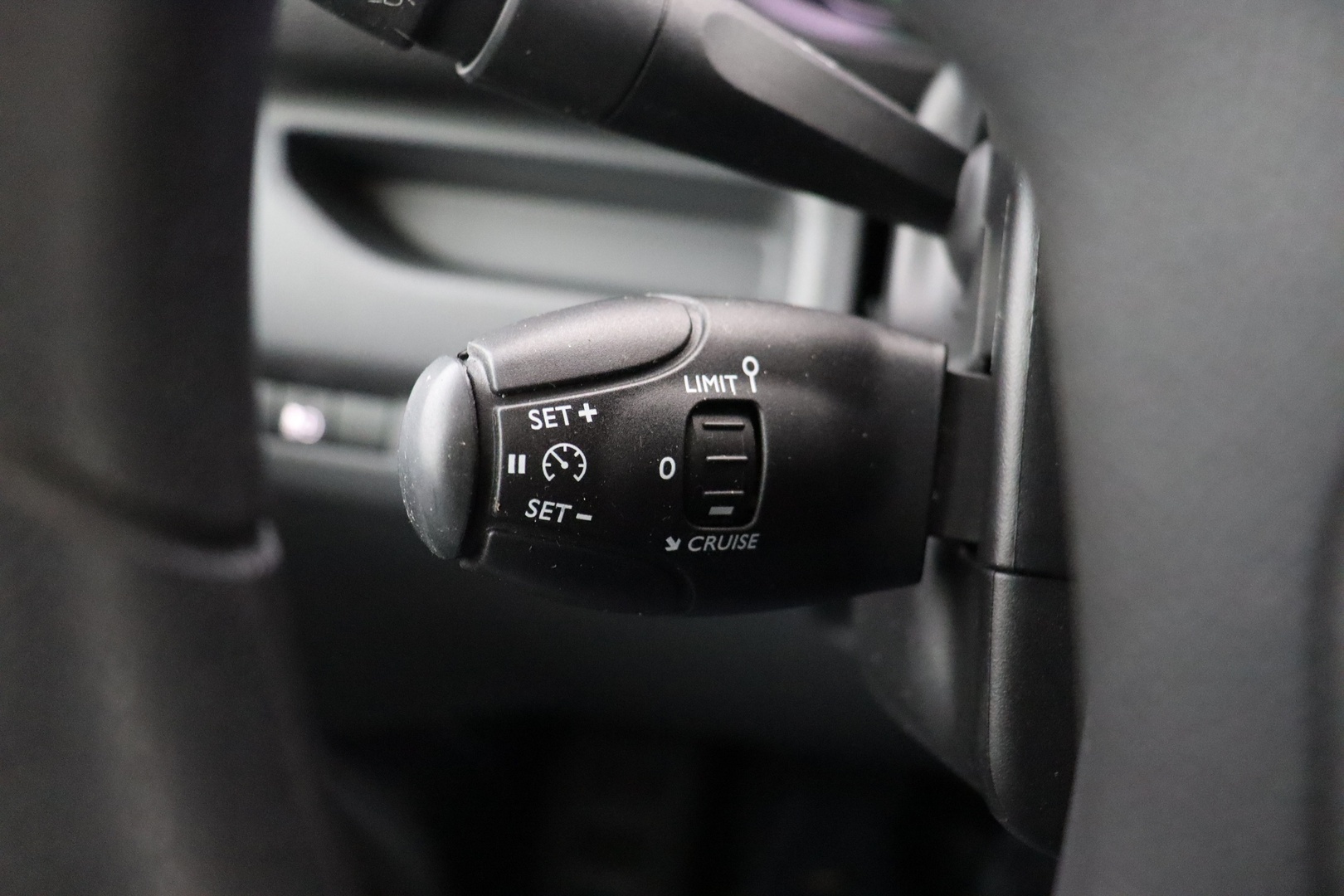 PEUGEOT Expert 2022