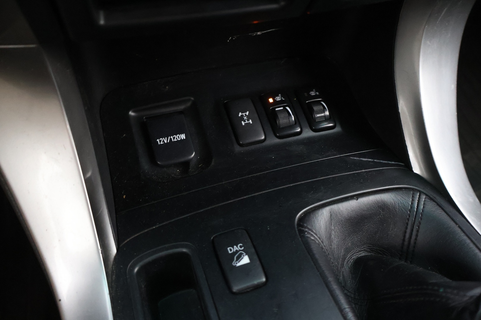TOYOTA Land Cruiser 2006