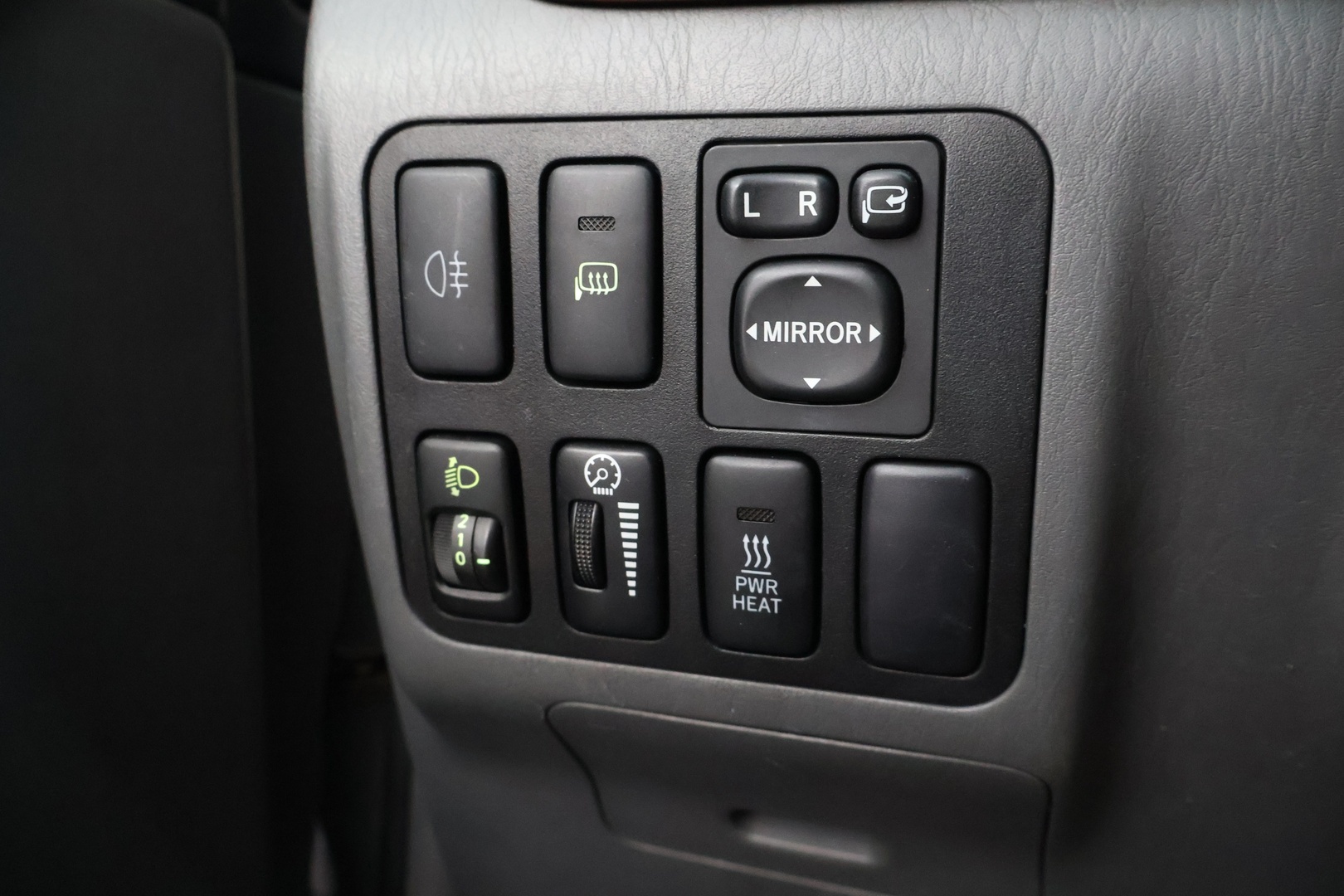 TOYOTA Land Cruiser 2006