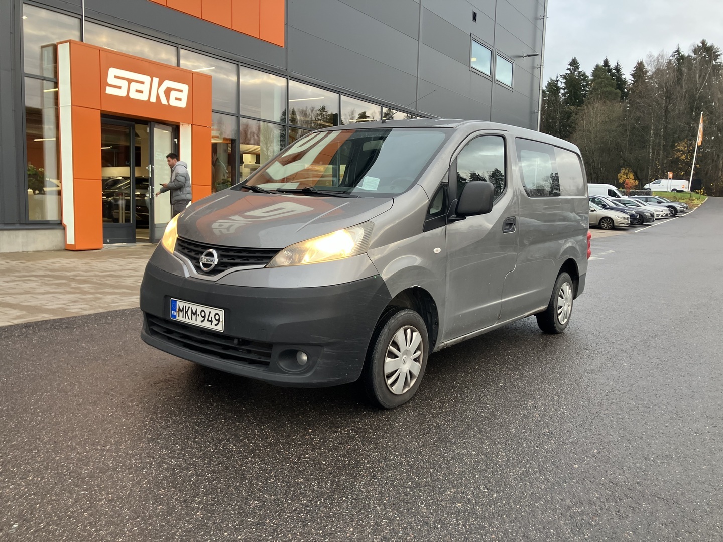 NISSAN NV200 2011